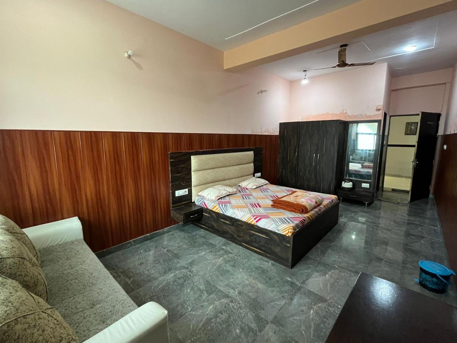 Shri Ji Baba Ki Haveli Hotel Govardhan Buitenkant foto